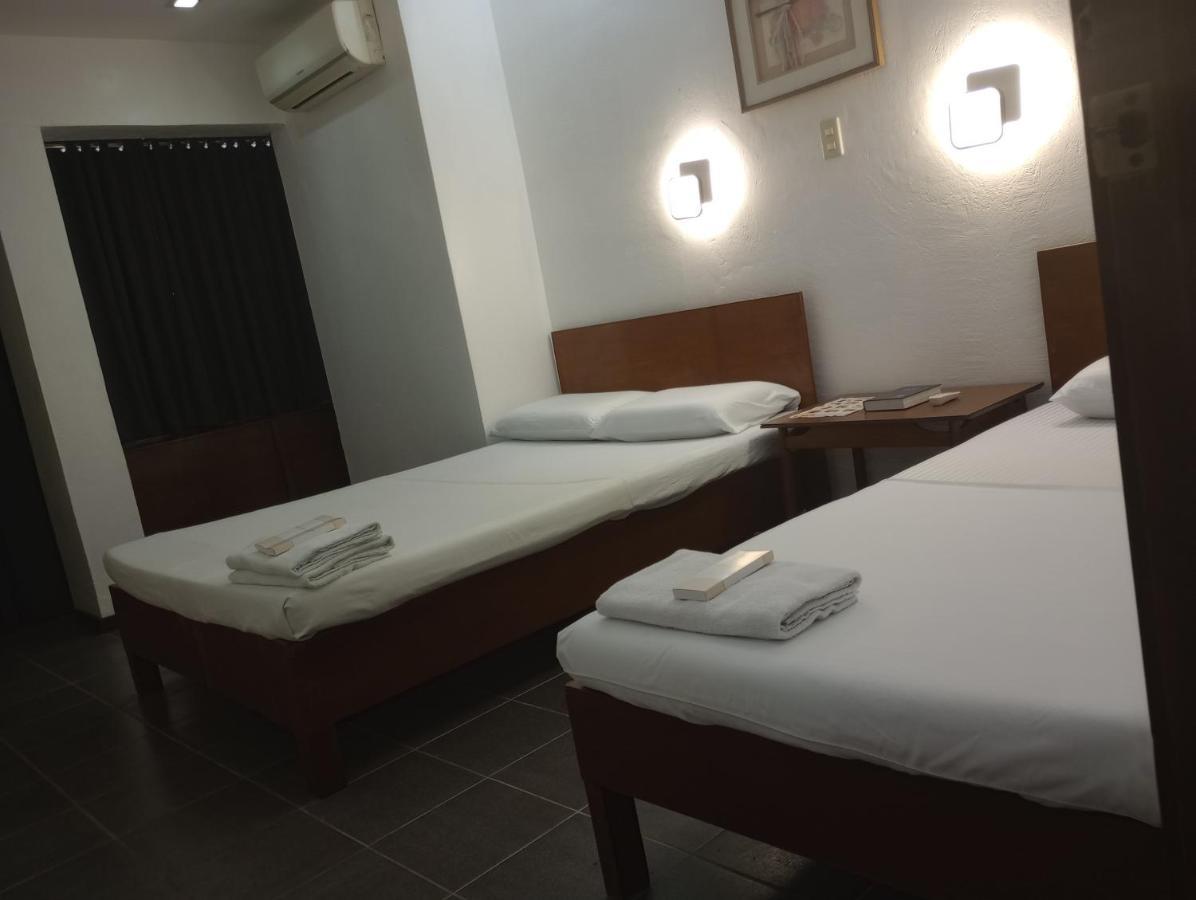 Citywalk Hotel Dumaguete City Exterior photo