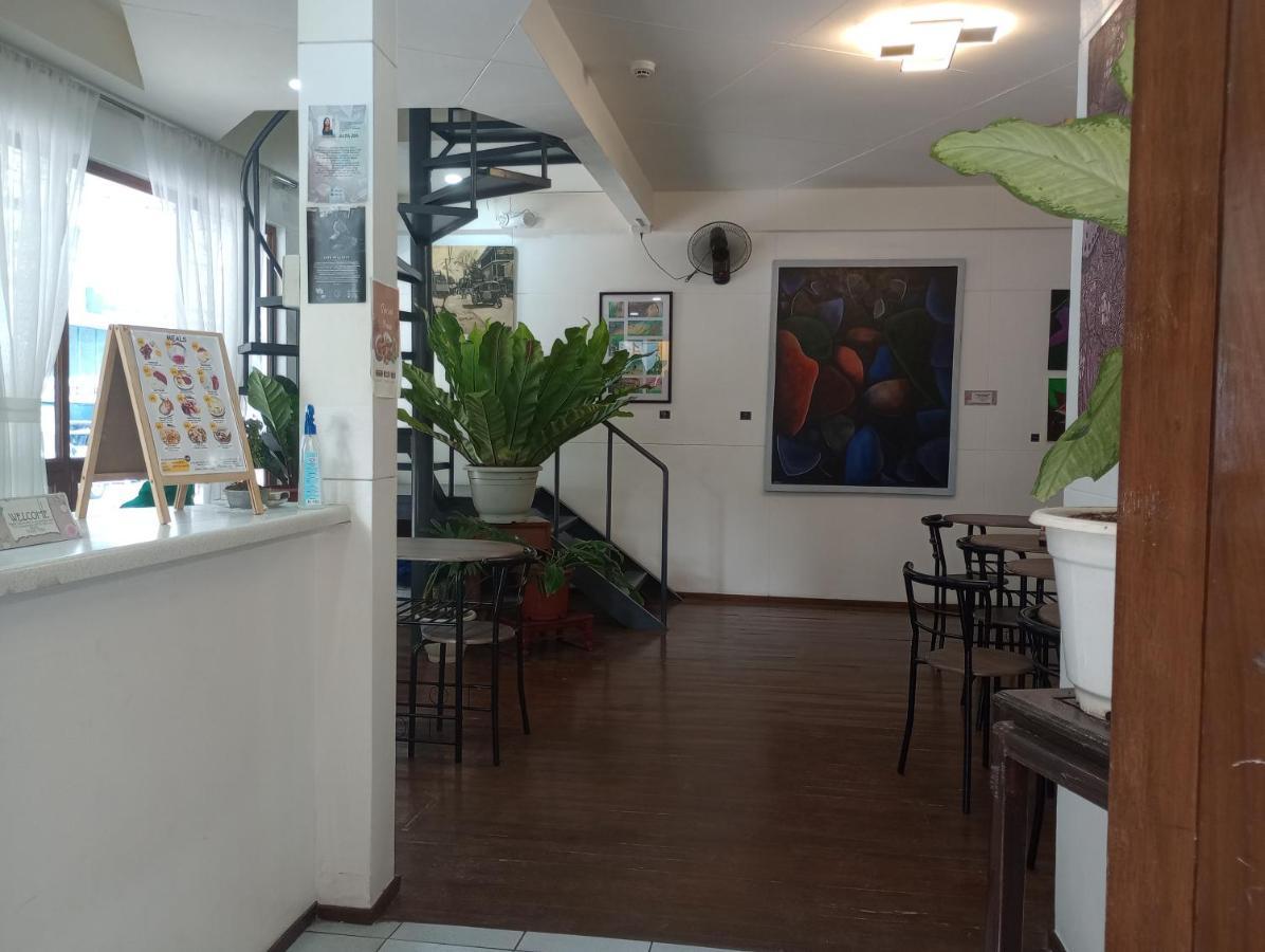 Citywalk Hotel Dumaguete City Exterior photo
